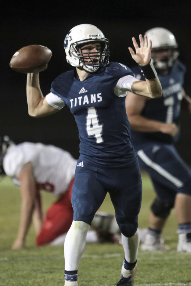Standard Stars Syracuse High football’s Bridger Hamblin News, Sports